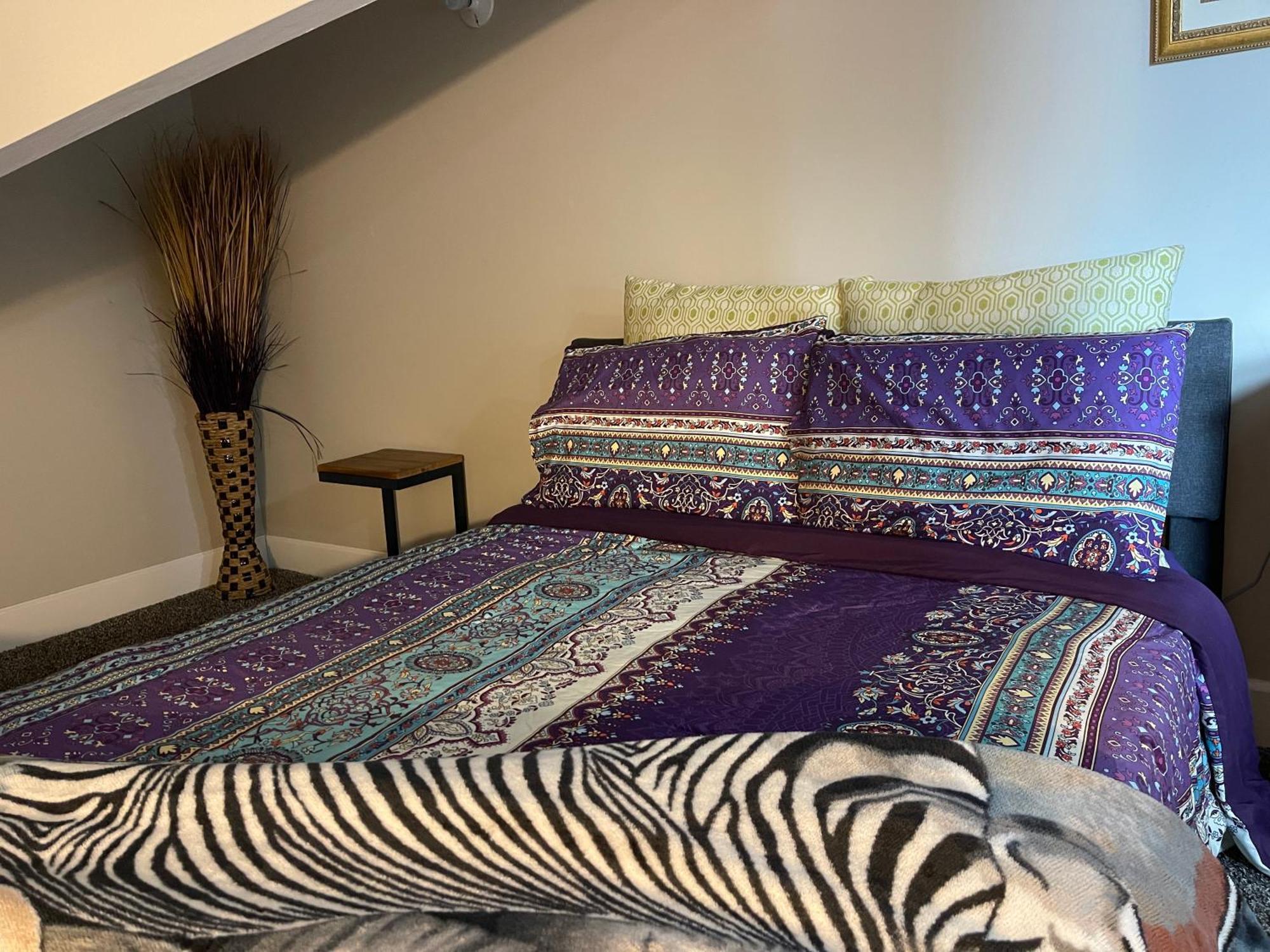 Vip Suites For Business Women, Nurses, College Moms Traveling To Indianapolis Zewnętrze zdjęcie