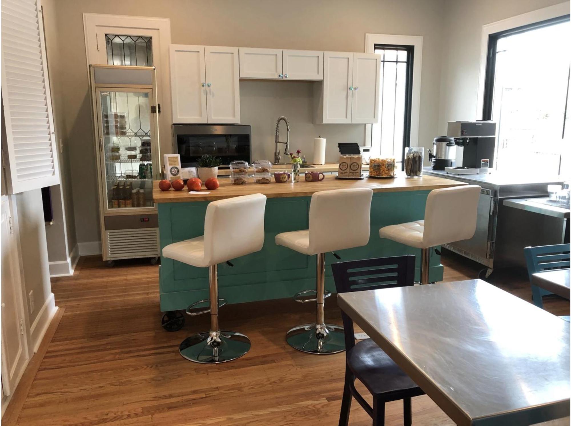 Vip Suites For Business Women, Nurses, College Moms Traveling To Indianapolis Zewnętrze zdjęcie